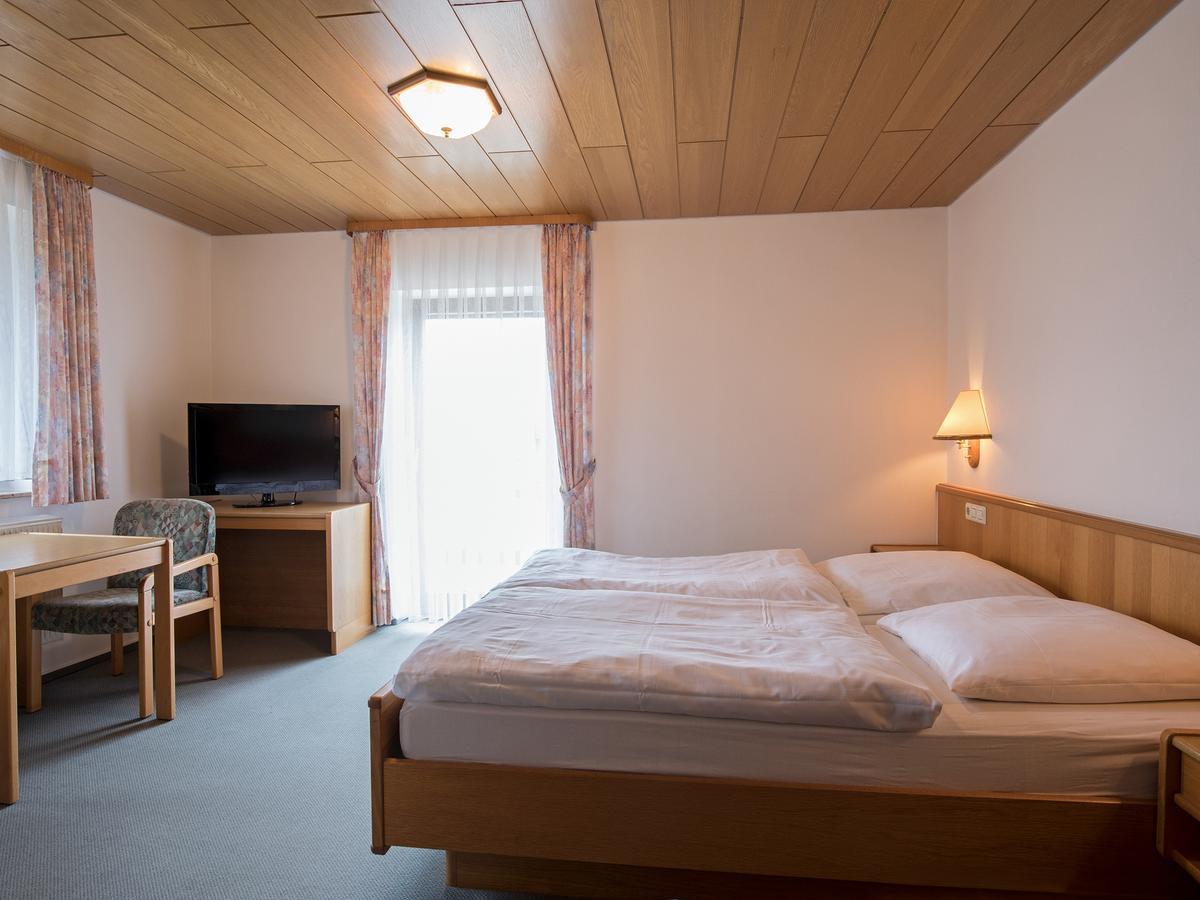 Landgasthof Adler Utzmemmingen Extérieur photo